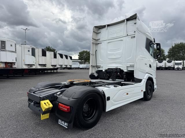 Стандартный седельный тягач DAF XG 530 FT 4x2 Standklima Intarder