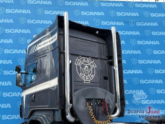 Standard SZM Scania R 500 LA4x2HNB RETARDER FULL AIR MANUAL V8