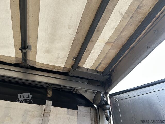 Posuvná plachta Man TGM 18.290 Euro 5 / 18 Ton / 552 dkm / Curtains...