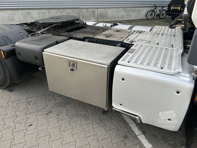 Štandard-SZM DAF CF 410 FT Space Cab / 346 dkm / Tacho V2 / Euro...