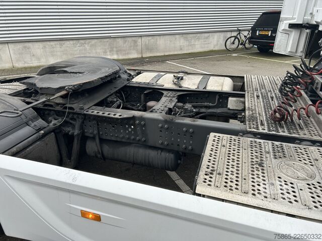 Standard-SZM Mercedes-Benz Actros 1840 Streamspace / 583 dkm / Full Spoile...