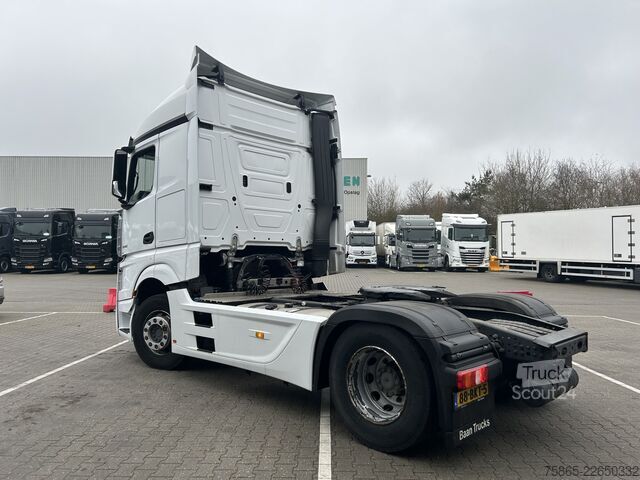 Standard-SZM Mercedes-Benz Actros 1840 Streamspace / 583 dkm / Full Spoile...