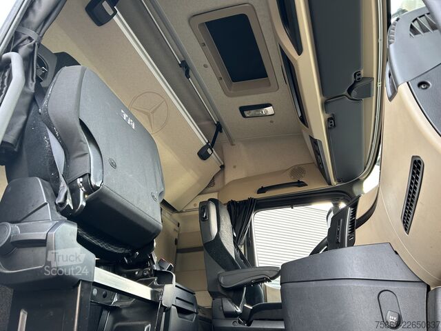 Standard-SZM Mercedes-Benz Actros 1842 Streamspace / 457 dkm / Full Spoile...