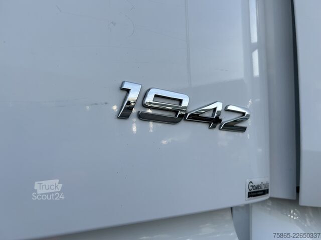 Standard-SZM Mercedes-Benz Actros 1842 Streamspace / 457 dkm / Full Spoile...