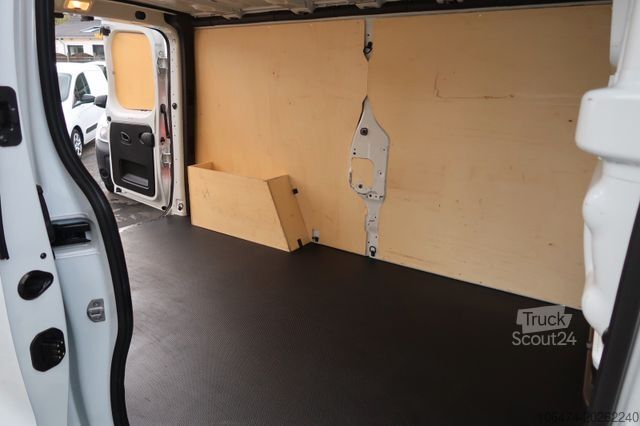 Panel van RENAULT Trafic Kasten L2  Komfort erst 49 tkm !