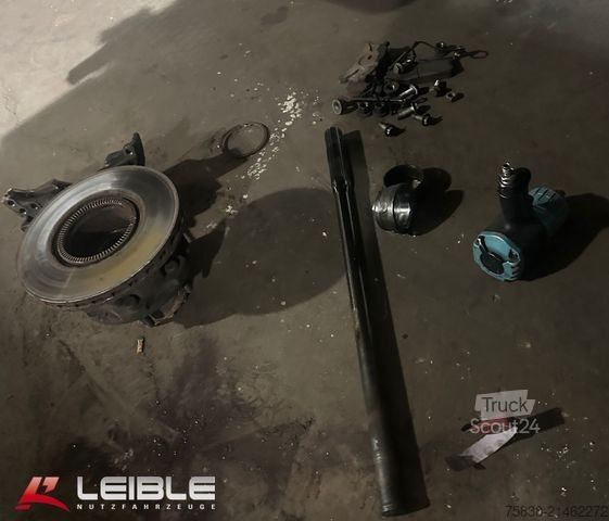 Vrachtwagen met bakwagen DAF LF 210 FA*LBW*540tkm*Radlager Schaden