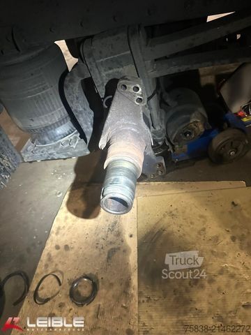 Vrachtwagen met bakwagen DAF LF 210 FA*LBW*540tkm*Radlager Schaden