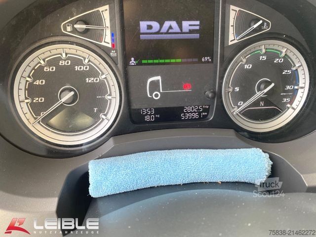Vrachtwagen met bakwagen DAF LF 210 FA*LBW*540tkm*Radlager Schaden