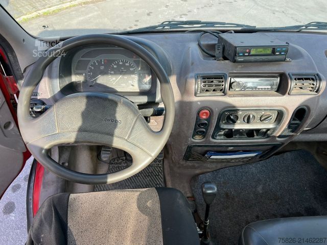 Damperli panelvan RENAULT Master*Dreiseitenkipper*2.8dTi*AHK*