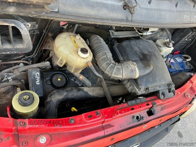 Damperli panelvan RENAULT Master*Dreiseitenkipper*2.8dTi*AHK*