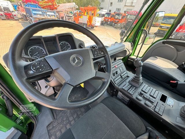 Kipper LKW UNIMOG U435 Kipper mit Reifendruckregelanlage