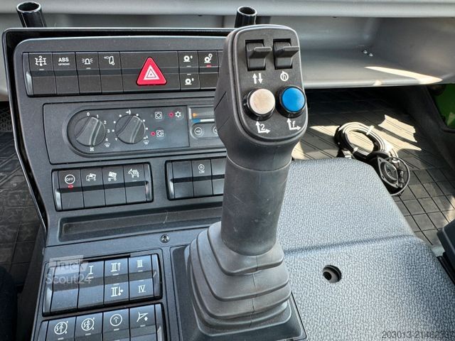 Kipper LKW UNIMOG U435 Kipper mit Reifendruckregelanlage