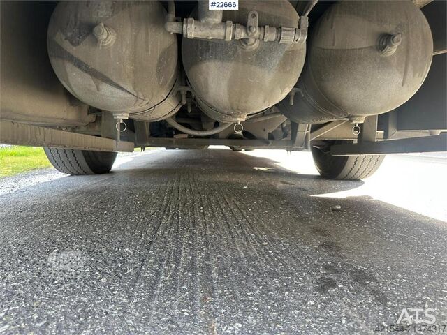 Volvo BM12M buss med 45+1+1 sittplatser Volvo BM12M coach bus w/ 45+1+1 seats