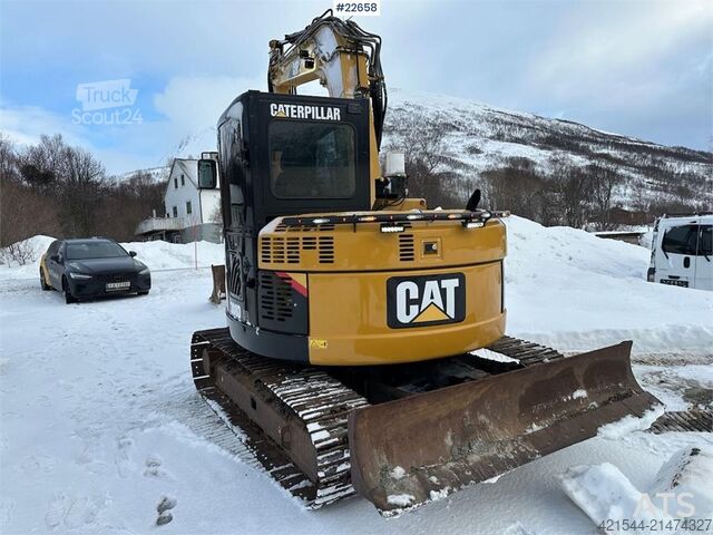ķēžu ekskavators CAT 308D excavator w/ 2 buckets and tiltrotator. Newly