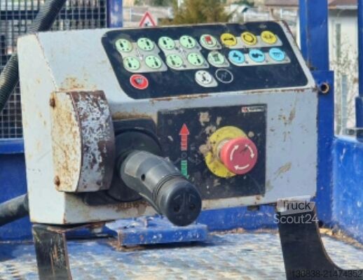 Nacelle à ciseaux Haulotte Compact 12 DX 12,06 m