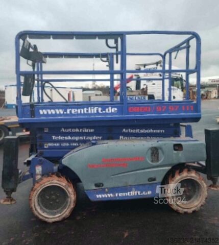 Nacelle à ciseaux Haulotte Compact 12 DX 12,06 m