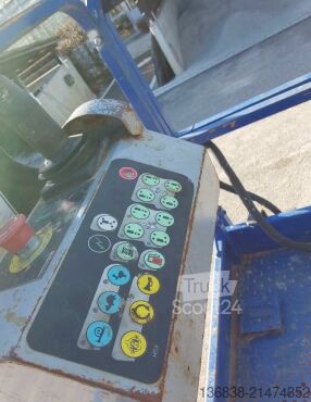 Nacelle à ciseaux Haulotte Compact 12 DX 12,06 m