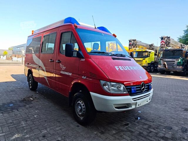 Varebil Mercedes-Benz Sprinter 316 CDI 4x4 Feuerwehr 10 Persons!