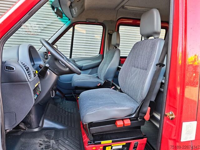 Varebil Mercedes-Benz Sprinter 316 CDI 4x4 Feuerwehr 10 Persons!