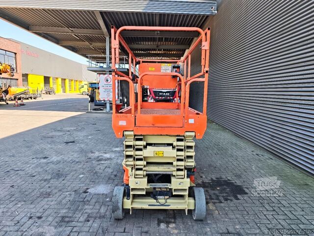 Schaarlift JLG 3246 ES