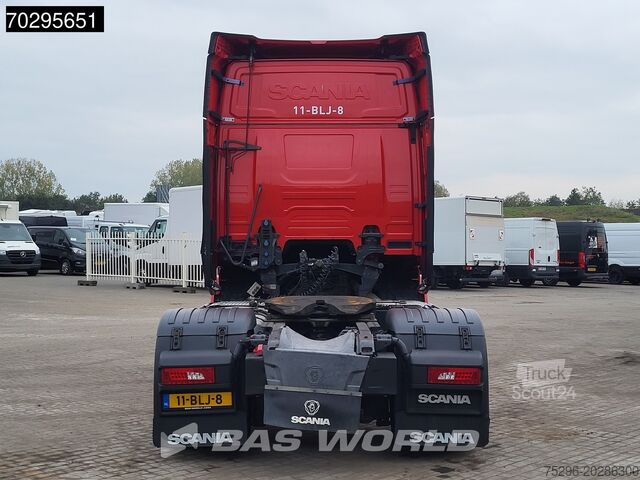 Standaard trekker Scania R450 R 4X2 NL-Truck Retarder LED Euro 6
