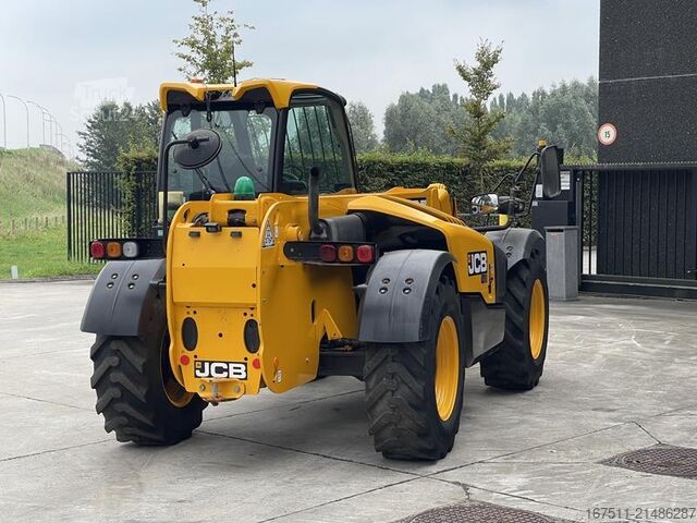 Teleszkópos rakodó JCB 531 - 70