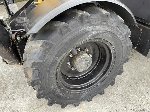 Teleszkópos rakodó Haulotte HTL 3614