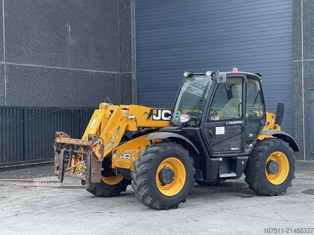 Teleszkópos rakodó JCB 531 - 70