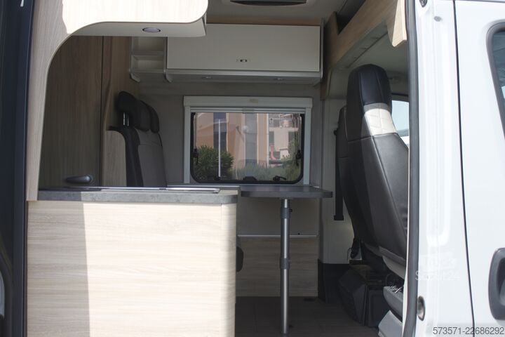Obytný automobil Fiat Ducato Weinsberg Carabus 2023 | manuales | L3H2