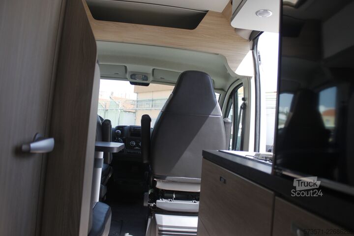 Obytný automobil Fiat Ducato Weinsberg Carabus 2023 | manuales | L3H2
