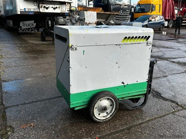 Sonstige  Other Pramac  P6000S2 6KVA Generator