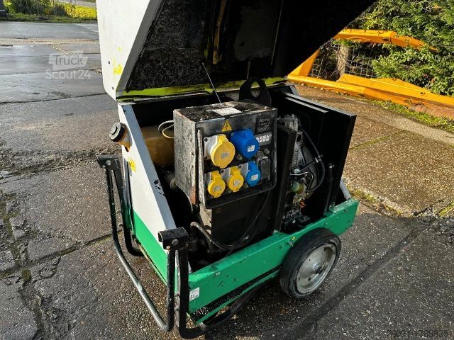 Sonstige  Other Pramac  P6000S2 6KVA Generator