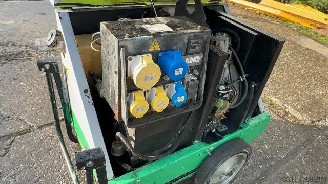 Sonstige  Other Pramac  P6000S2 6KVA Generator