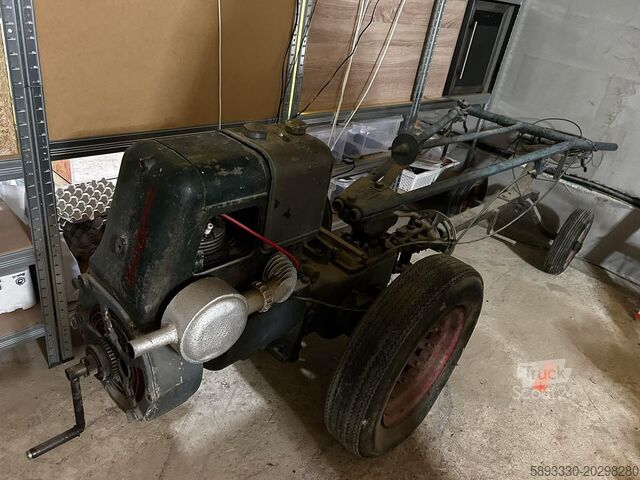 Vintage traktor Bungartz Munchen 8