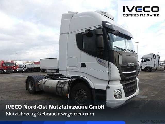 Standardowy ciągnik siodłowy IVECO AS440S46T/P LNG
