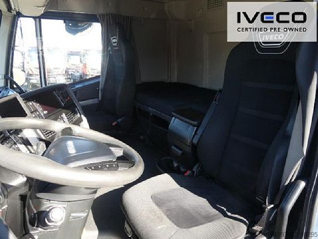 Standard nyergesvontató IVECO AS440S46T/P LNG