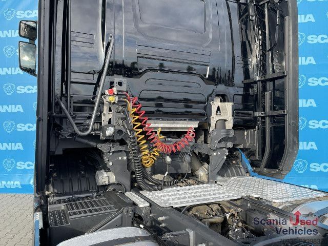 Standard nyergesvontató Scania S 530 A4x2NA DIFF-L RETARDER PARK AIRCO LED ACC