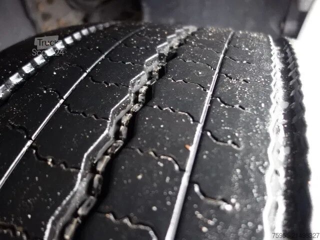 Drsna ponjava DAF CF 400 sliding roof