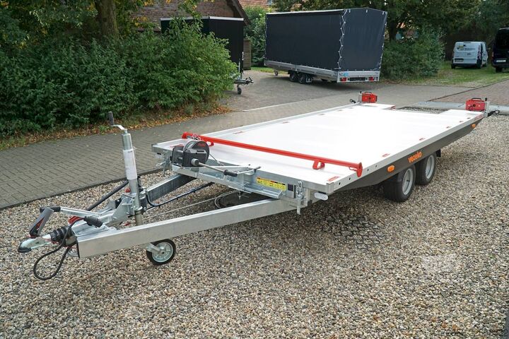 Biltransport varebil Vezeko IMOLA 27.43 RACE MASTER | HANDSEILWINDE 502X209CM 2700KG AUTOTRAILER
