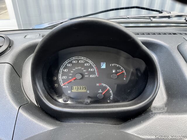 Kippiauto Piaggio Porter 1.3 Kipper CNG en Benzine met Radio 2-pe...