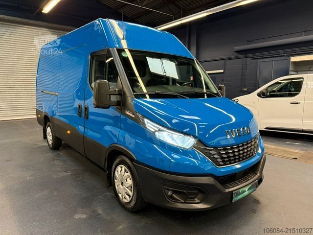 Kombi z visokim stropom IVECO Daily 35S18 Kasten L2H2 STHZ LED R-CAM AHK 3,5T