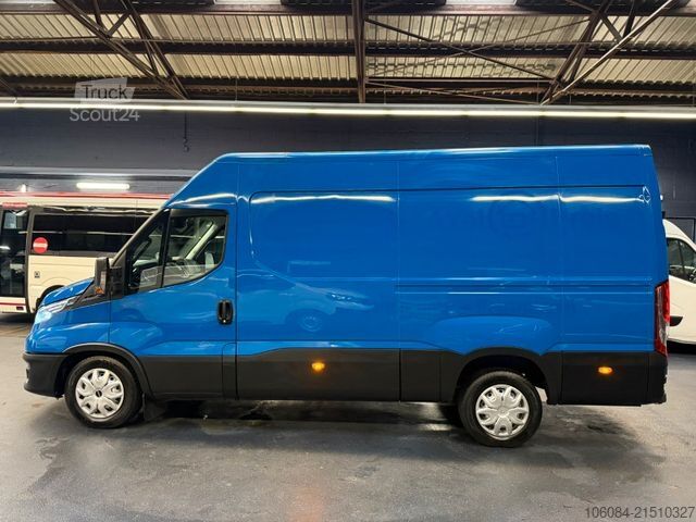 Kombi z visokim stropom IVECO Daily 35S18 Kasten L2H2 STHZ LED R-CAM AHK 3,5T
