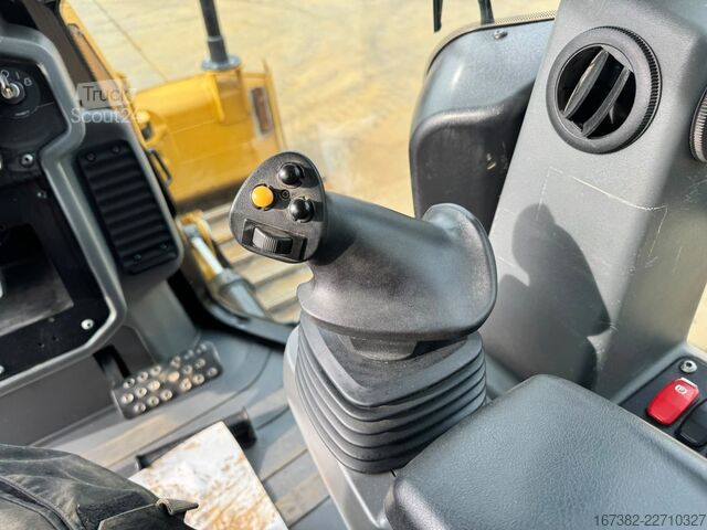  Caterpillar D2 LGP 12A | TOPCON GPS