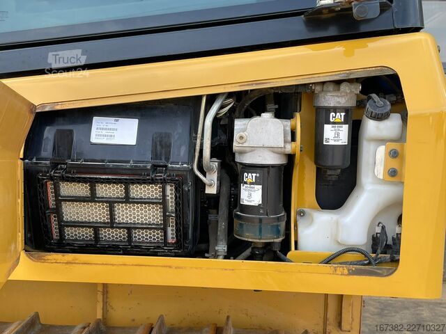  Caterpillar D2 LGP 12A | TOPCON GPS