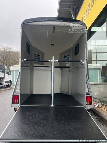 Remorque de transport de chevaux BÖCKMANN Portax E 2 Pferdeanhänger Alu 2,4t SK  NEU