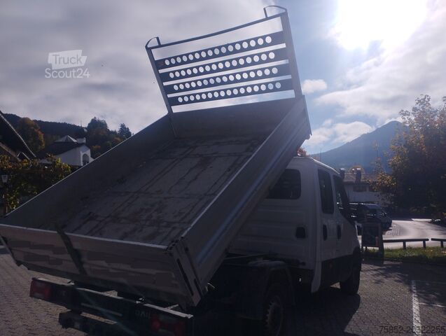 Transporter z walizką Iveco Daily 35S12 Kipper Doppelkabine Klima