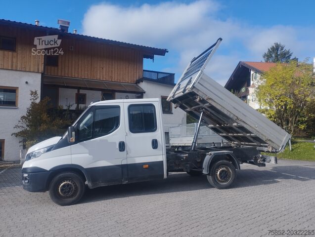 Transporter z walizką Iveco Daily 35S12 Kipper Doppelkabine Klima