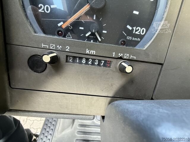 Mobilna dizalica Mercedes-Benz EcoPower 1517 - 218 Tkm