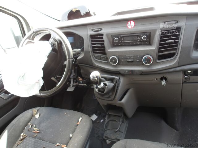 Panel van Ford Transit Custom  Ongeval schade