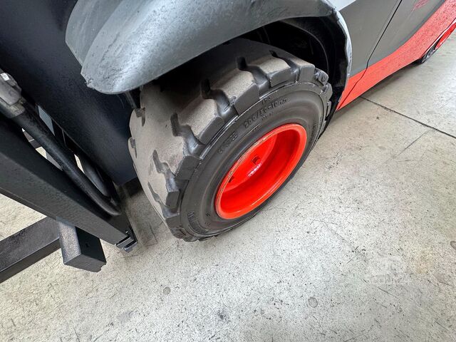 3.+4.V Seitenschieber Elektro 7.399 h Linde E 20PH